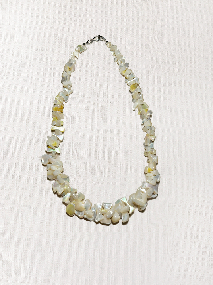 Mother-of-Pearl Graduated Necklace