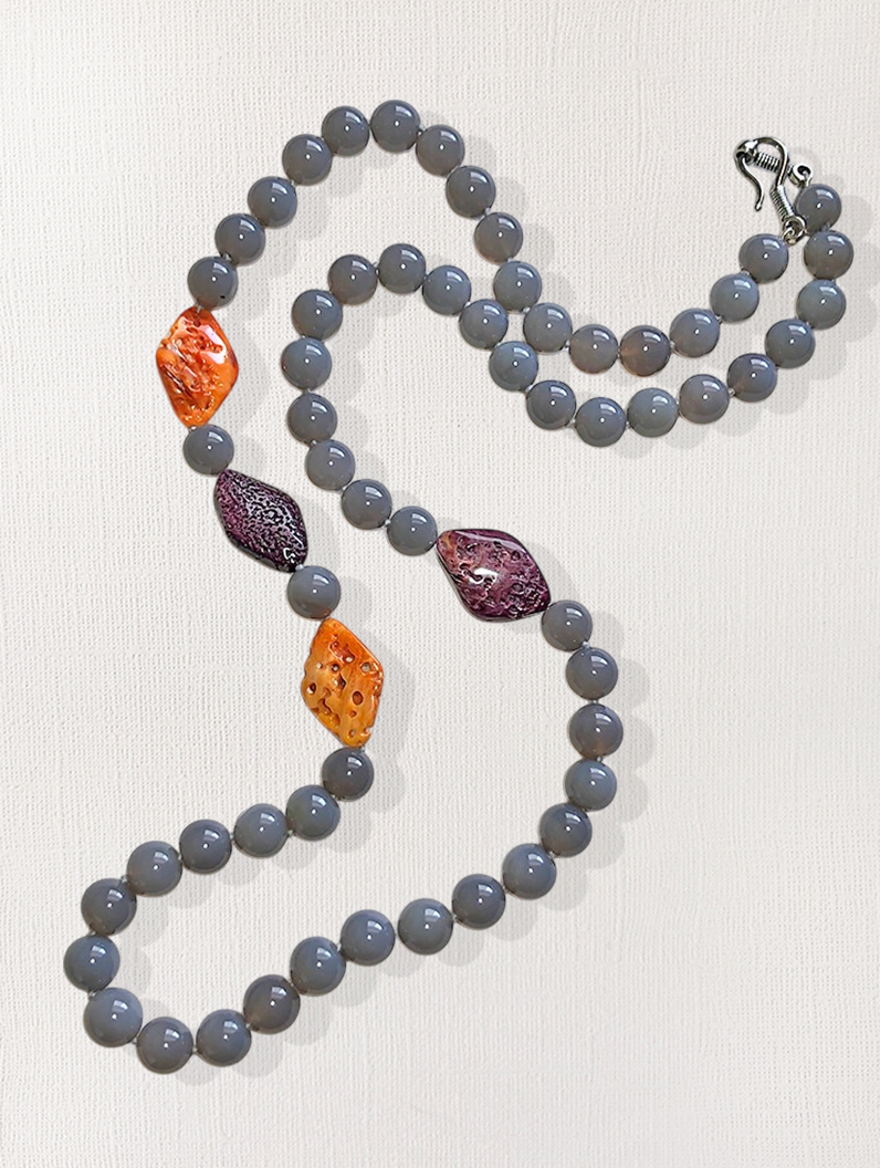 Spiny Oyster Agate Necklace